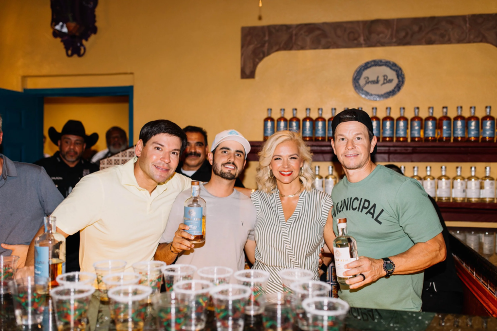 randy travis visit joe t garcia