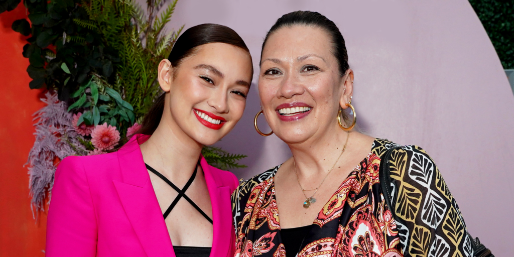 lola tung ethnicity